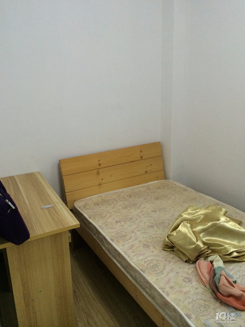 帮租客转租 天堂软件园附近 翠苑逸景湾温馨单间 真实照片