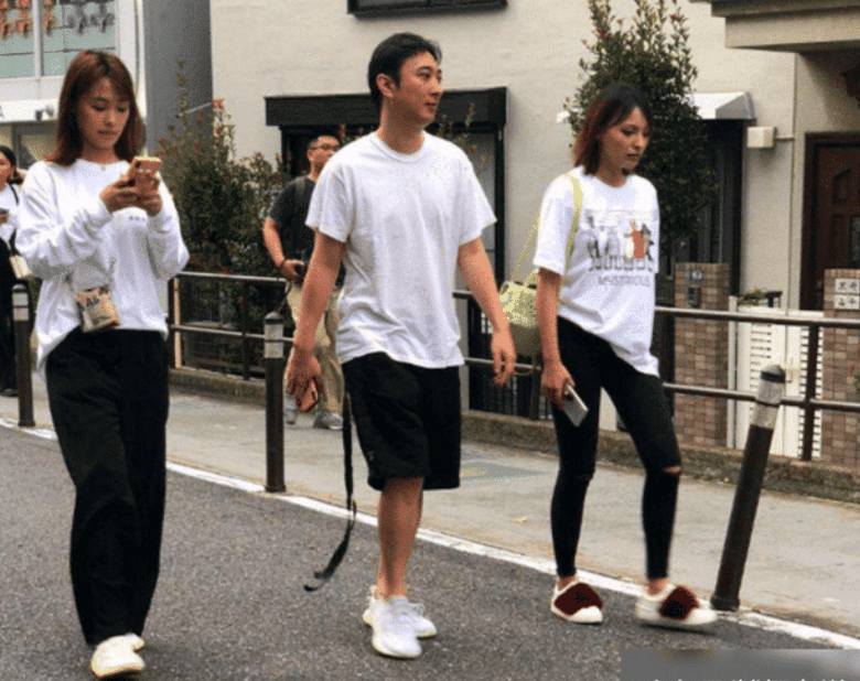 王思聪家道中落,还将上万元"椰子"当拖鞋穿?网友:瘦死的鲸鱼