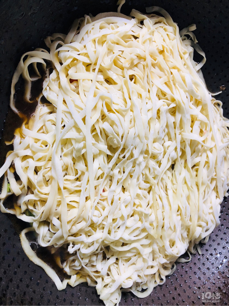 豆角焖面