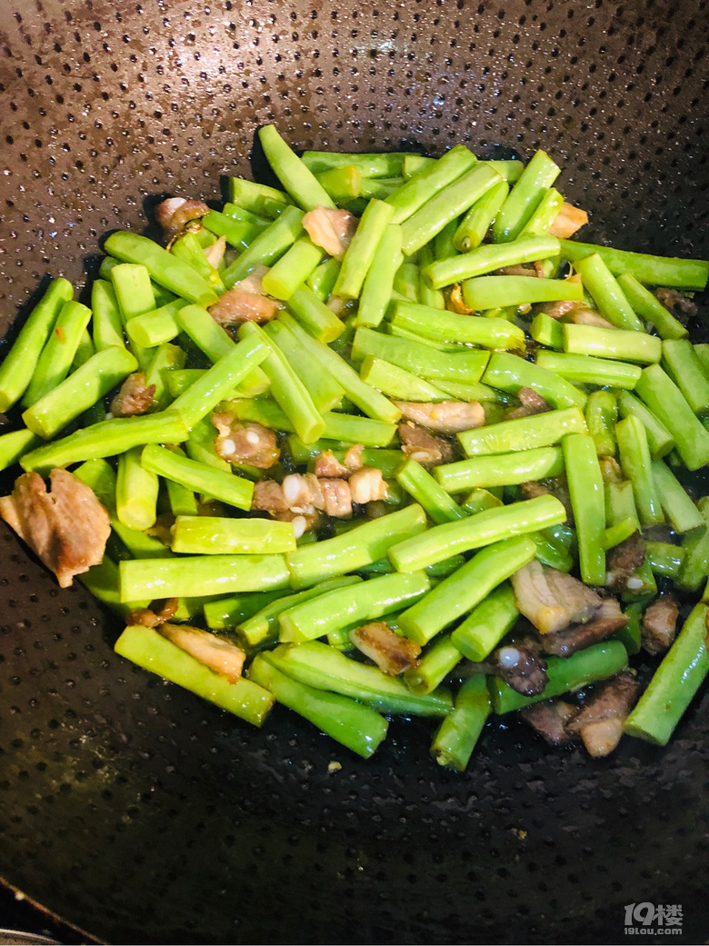豆角焖面