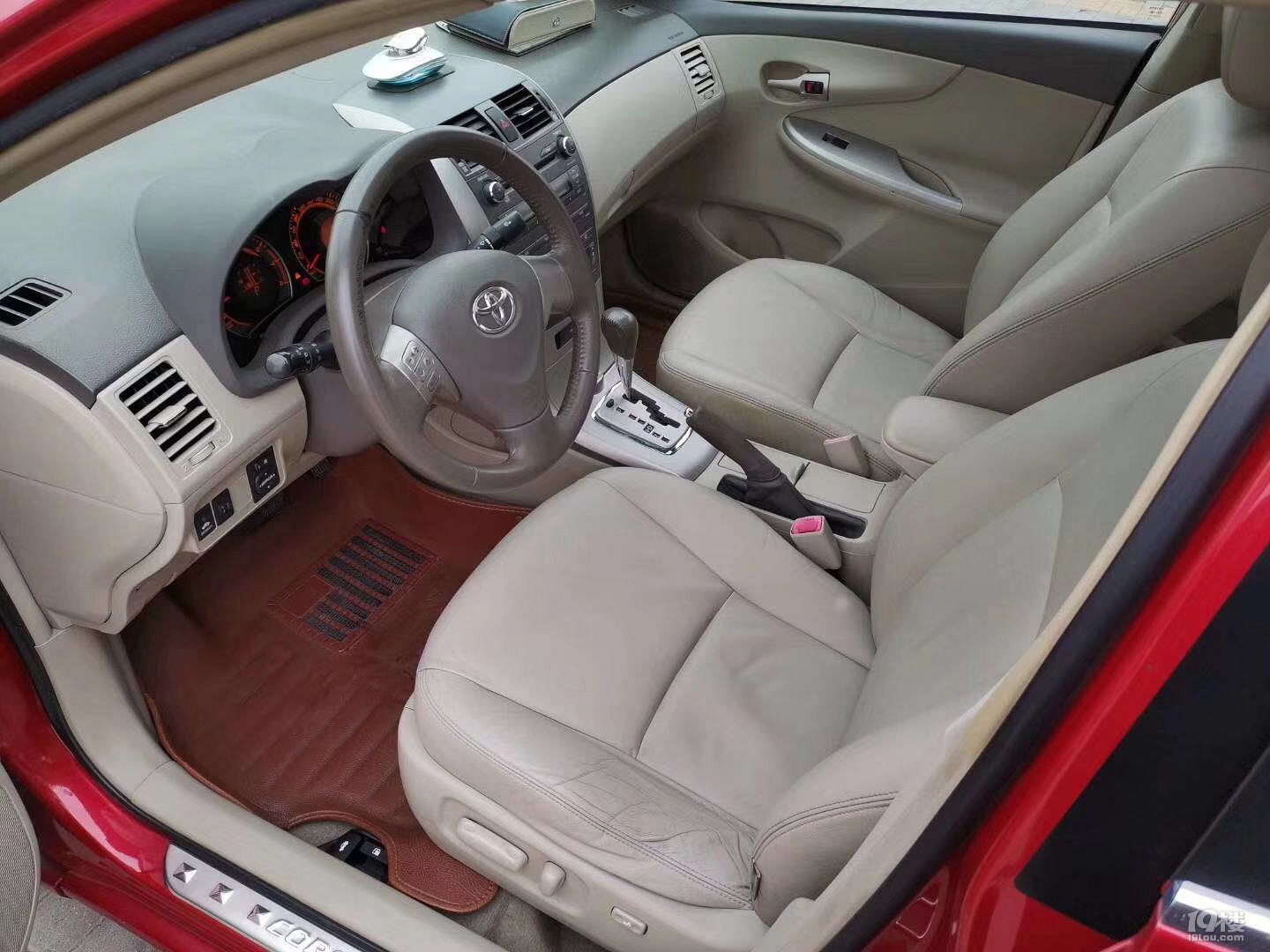 丰田卡罗拉2010款