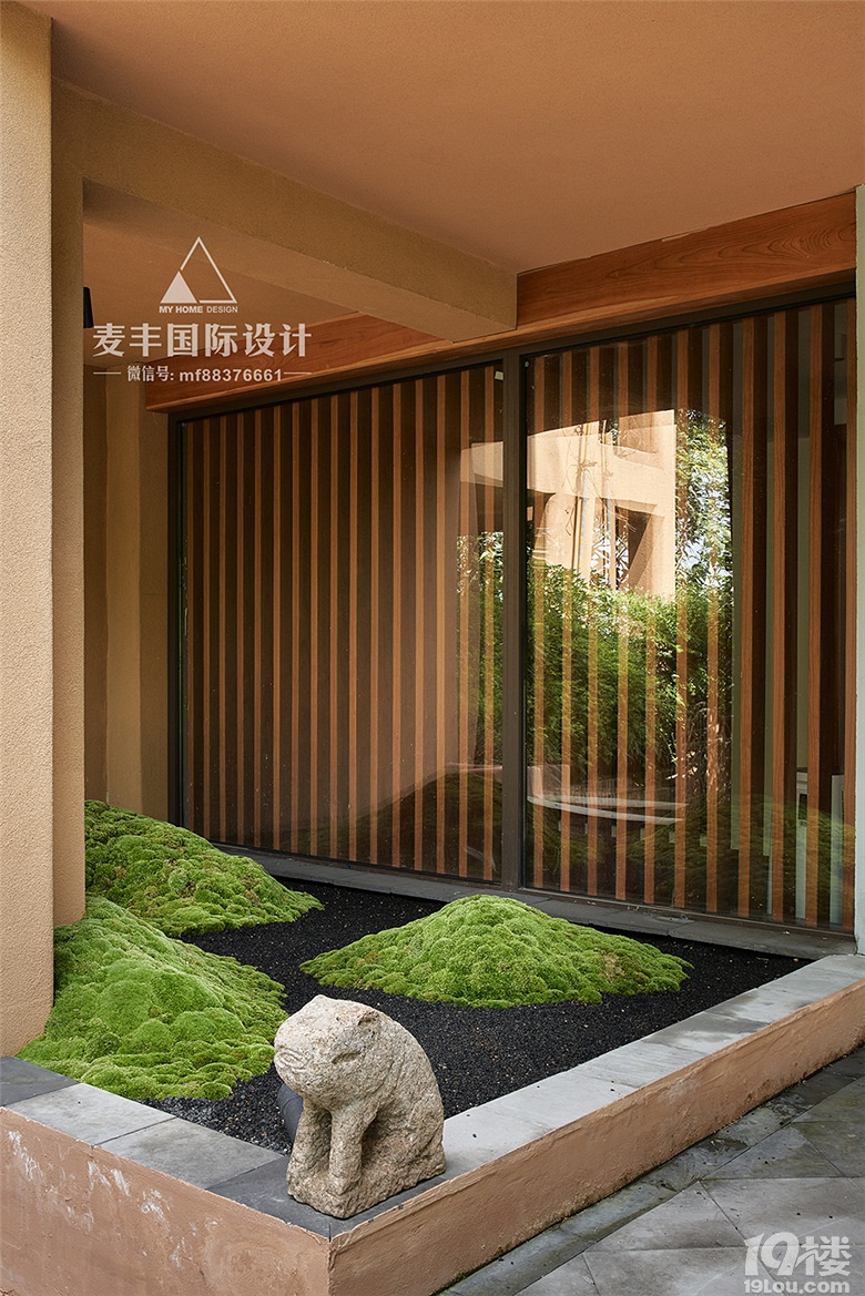 MHOO��һ������ 300�O�������޷�