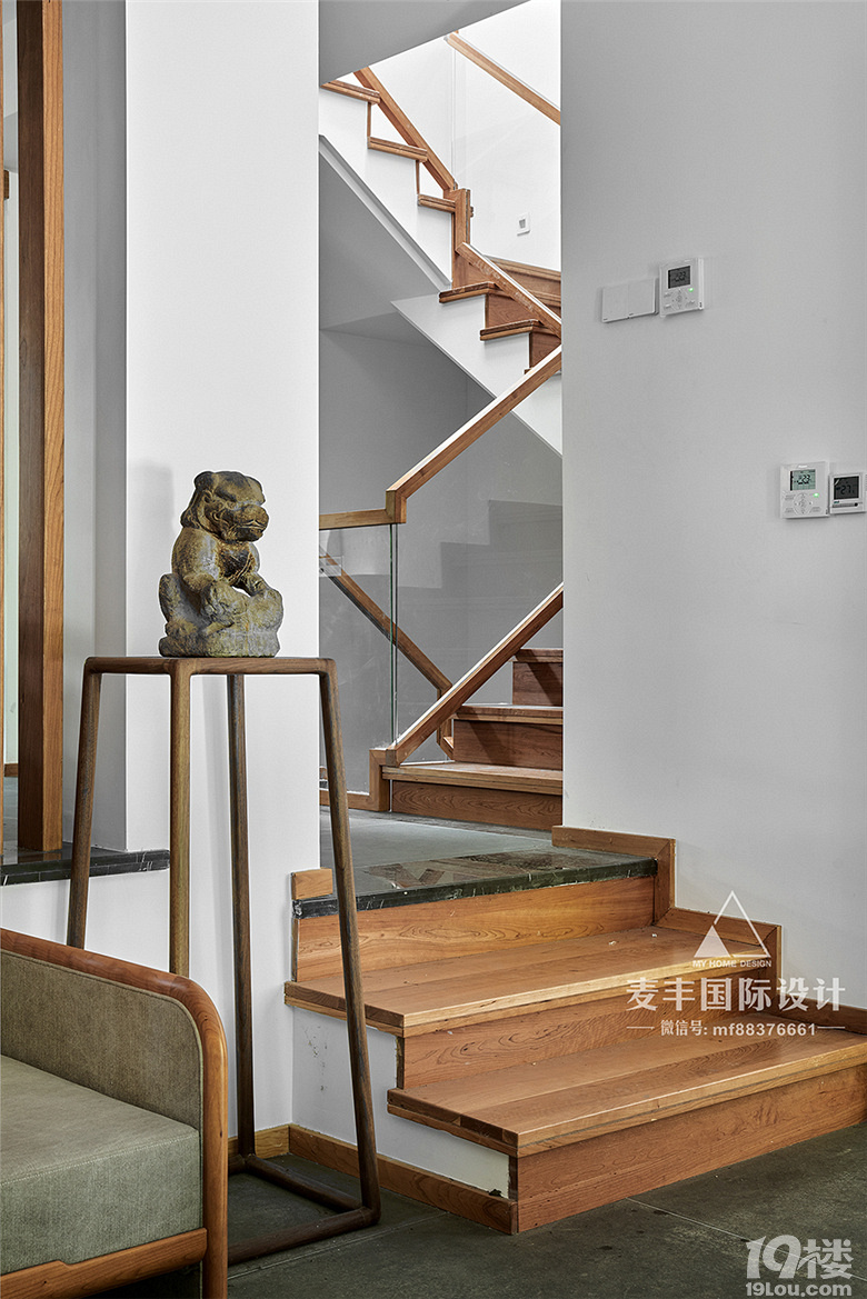 MHOO��һ������ 300�O�������޷�