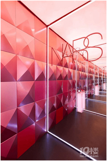 NARS “高潮”蔓延杭城,玩妝派對(duì)美到顫抖