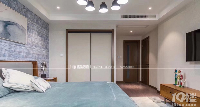 ����Ʒװ�ΰ���������� 330�� ��ŷС����