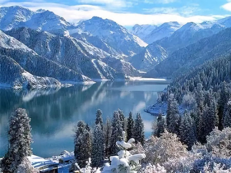 吉林旅游:冬季去长白山天池,看一看这个纯净的小世界