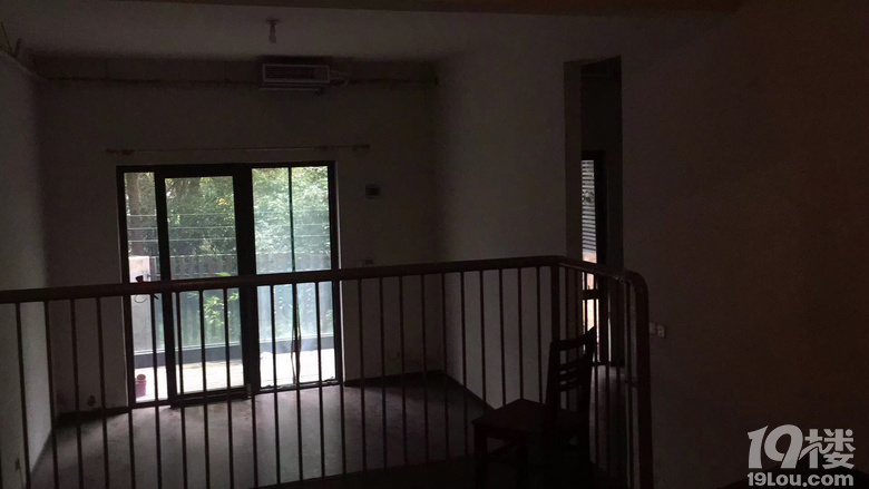 呦呦鹿鸣之我的300方美式轻奢小家