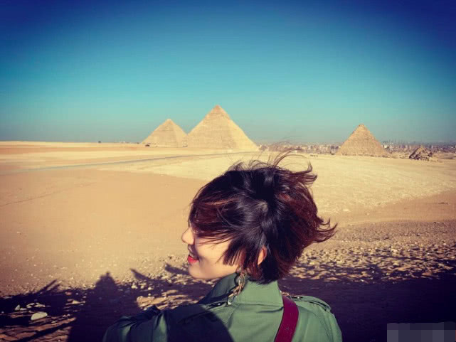 马蓉离婚后不停炫富,宋喆前妻参与电影获奖化