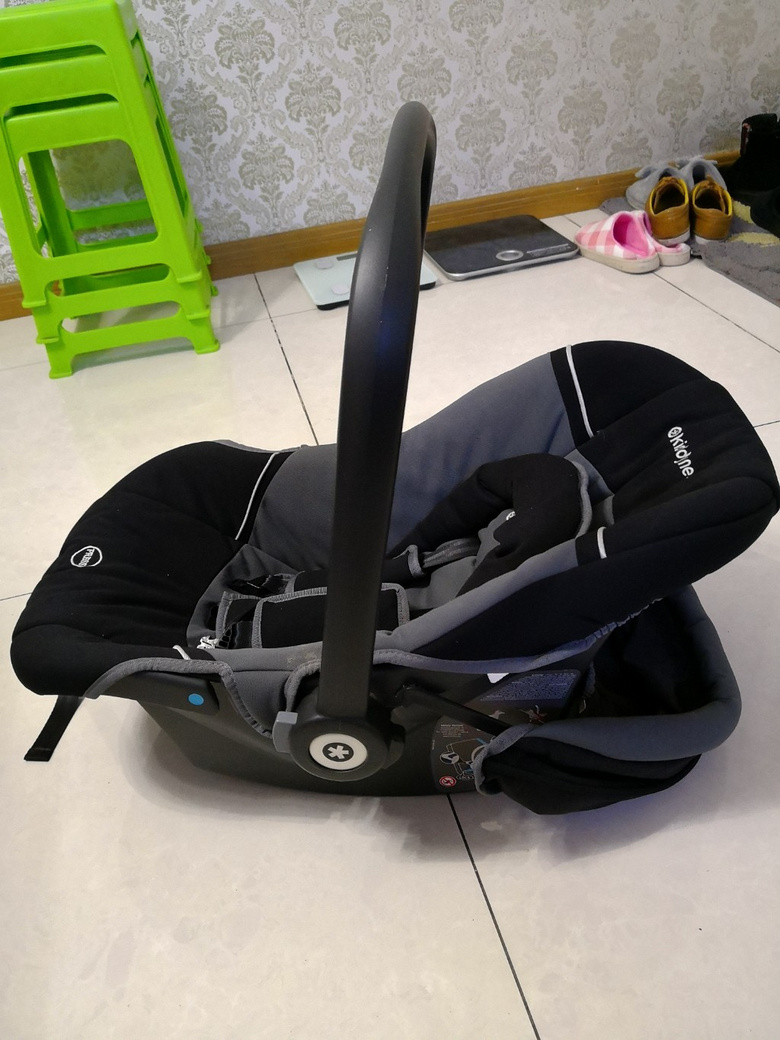 低价出手原装进口Britax头等舱安全座椅 提篮 平衡车