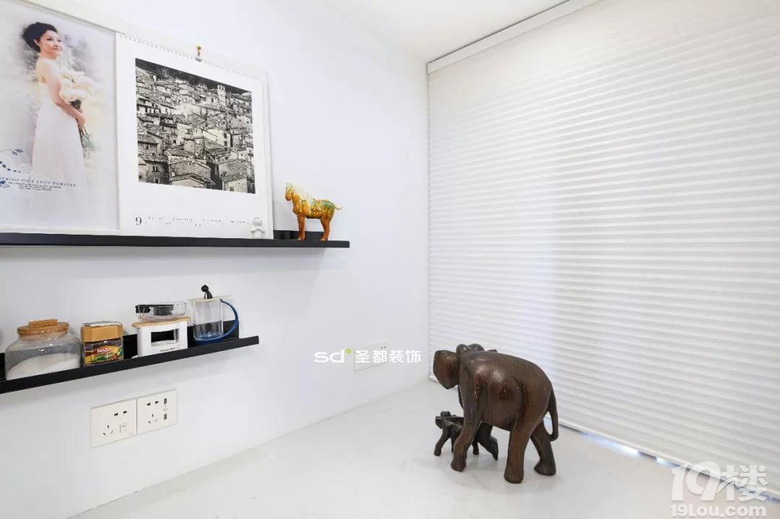 ��ʥ��װ�Ρ����ٲ���ѩ���Ҿ��Լ�׼��һ����ɫͯ������