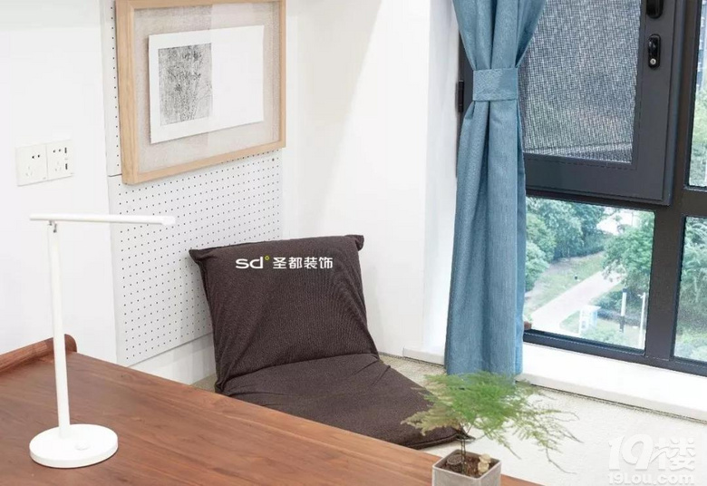 ��ʥ��װ�Ρ����ٲ���ѩ���Ҿ��Լ�׼��һ����ɫͯ������