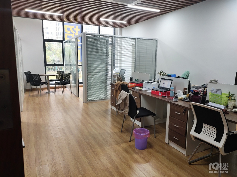 湖州街701号数创智能大厦出租办公室