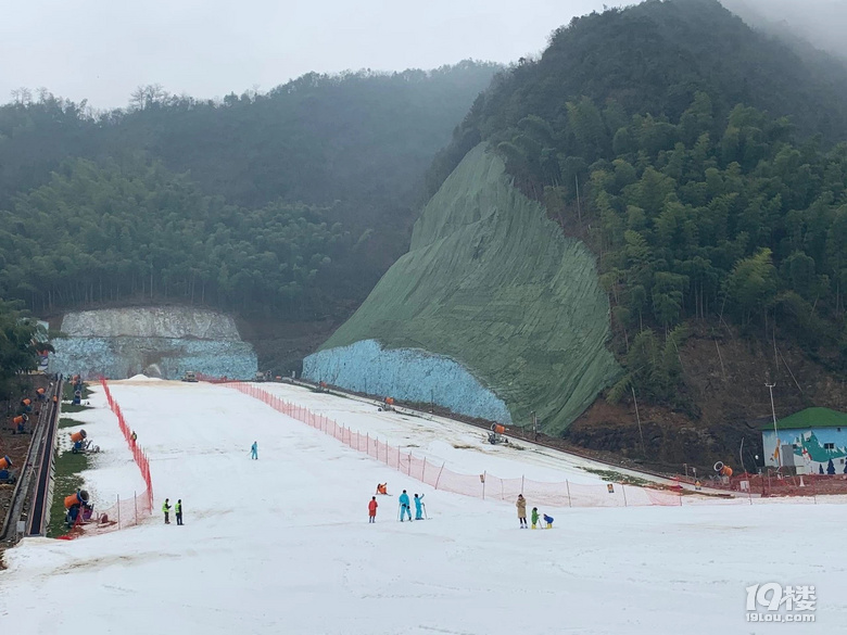 【周末去哪兒】不滑雪的冬天是不完整的,周末約嗎?