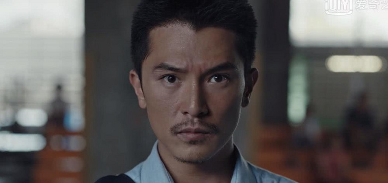 《唐人街探案》张钧宁出场惊艳!清纯长相演恶