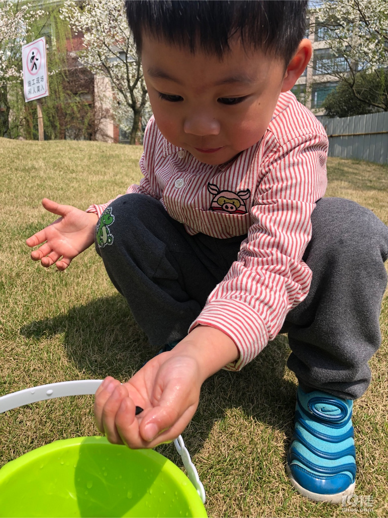 【幼兒園這一年】孩子有了自己的生活,老母親的陪伴越來(lái)越少了