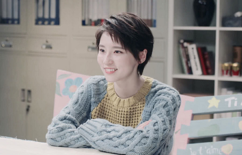 诸葛大力妈妈现身爱情公寓,看到赵海棠的腿,终于明白他为何单身