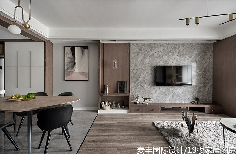 *����*�ϼ�