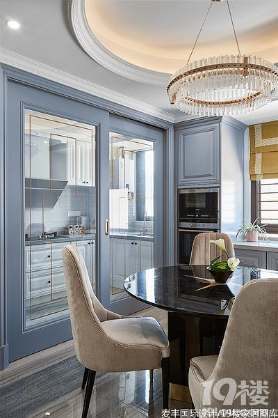 *����*�ϼ�