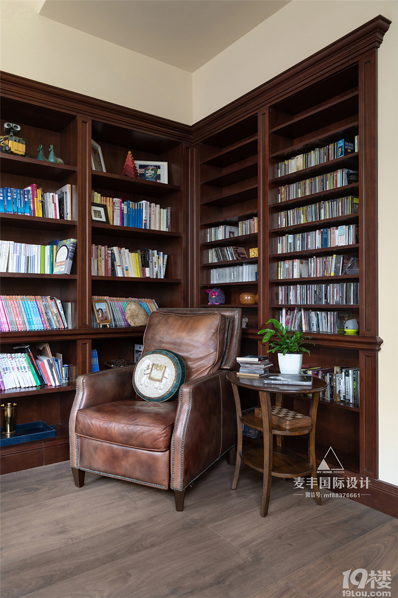 MHOO�������ھ������ʽ�黳 600�O�������