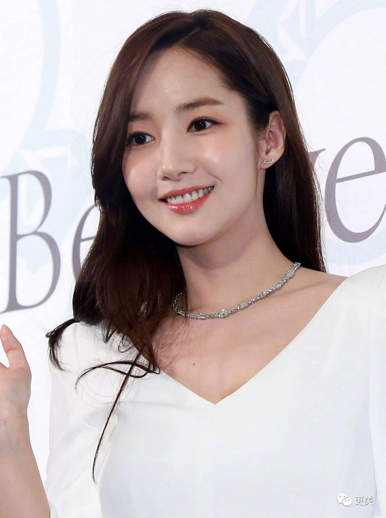 第一人造"妈生脸",14年一部剧一个样,不肿不僵快来学!