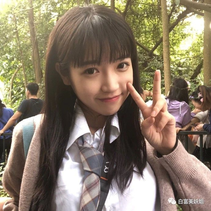 半藏森林都有人模仿!还靠这张脸圈粉百万