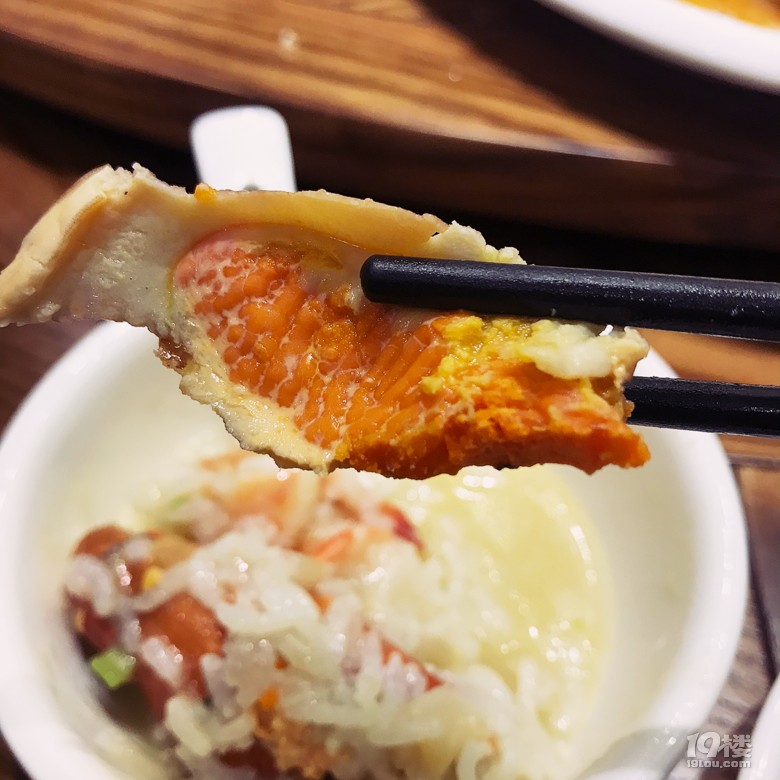【探店】吃了七年的老店終于營(yíng)業(yè),海鮮砂鍋粥和小龍蝦絕了!