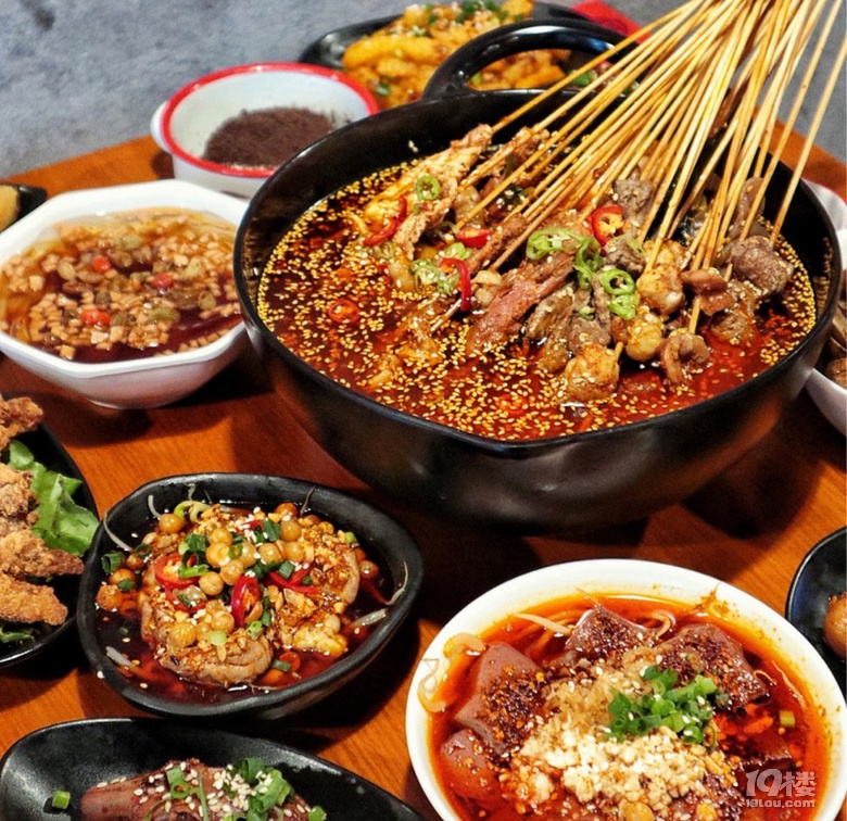 火爆49年的成都串串,人均50吃到飽