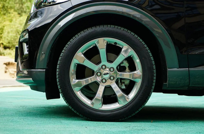 2.3T+10AT+5米長,試完這臺SUV就不想什么漢蘭達(dá)了