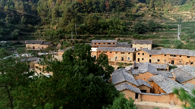 美了1800年的小县城，私藏了上百个不食人间烟火的古村