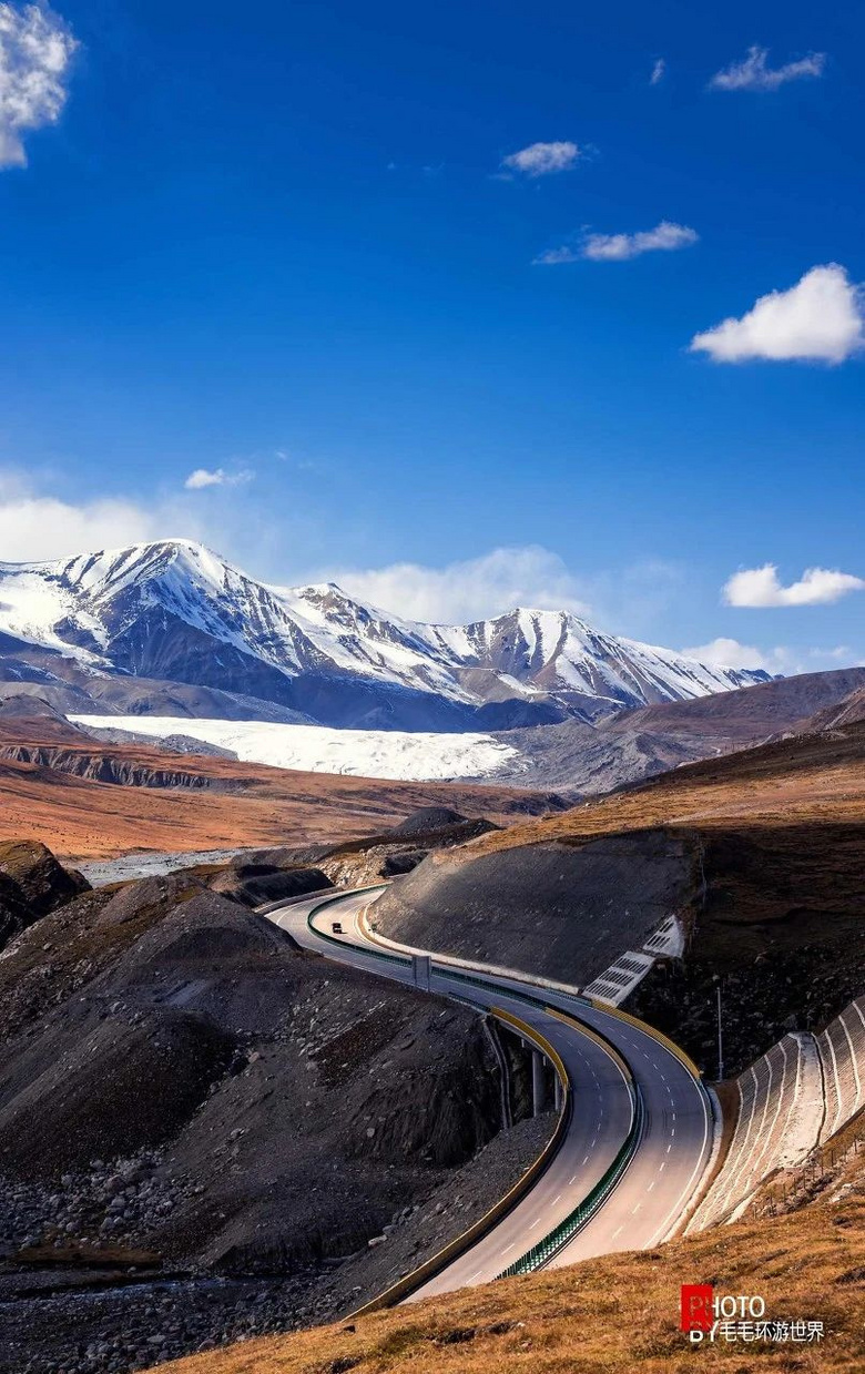 又挖到一条穿越川青的顶级自驾公路!美比318,还险得很极致