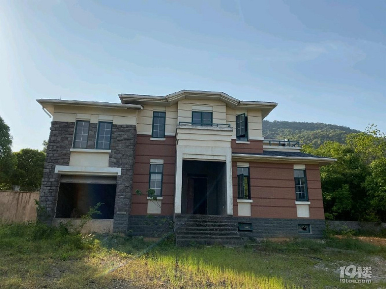 超大花园-出售总价950元-青城山语间别墅小区--杭州二手房-杭州19楼