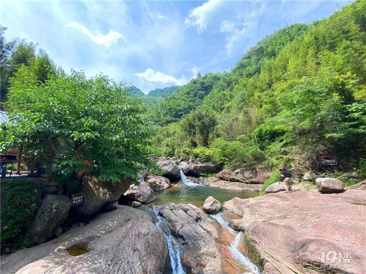 逆流而上{夏日溯溪}井空里大峽谷,多模式戶(hù)外探險(xiǎn)