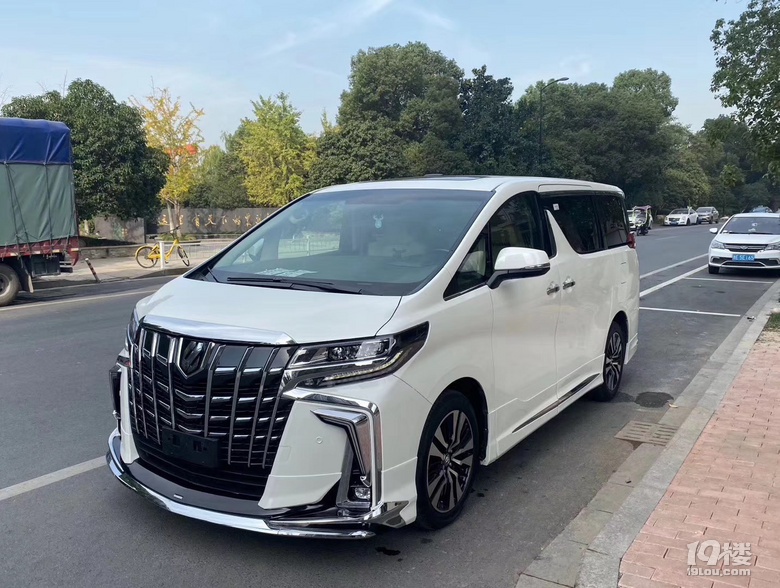 Toyota Alphard car rental  Sﰣ܇˾