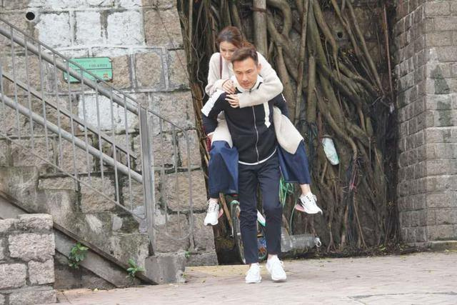 不老型男林文龙演技令人动容,钟嘉欣留言:太感动了