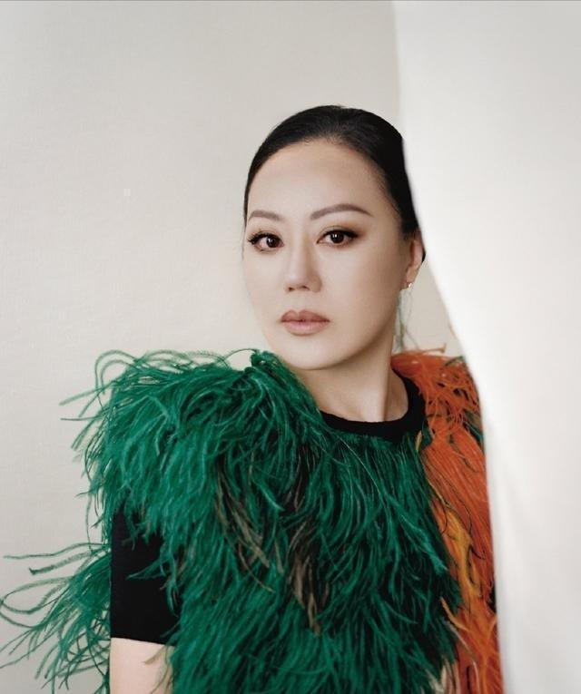 "风流玫瑰"章小蕙,也就搞"垮"2个亿万富豪