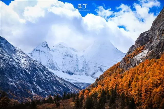 稻城亞丁,一個(gè)讓人身體下地獄,眼睛上天堂的地方!