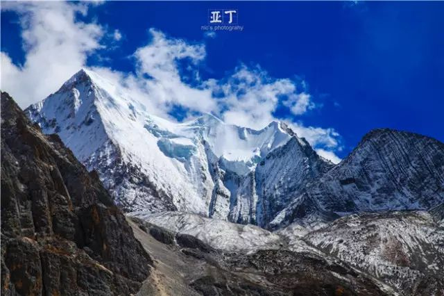 稻城亞丁,一個(gè)讓人身體下地獄,眼睛上天堂的地方!