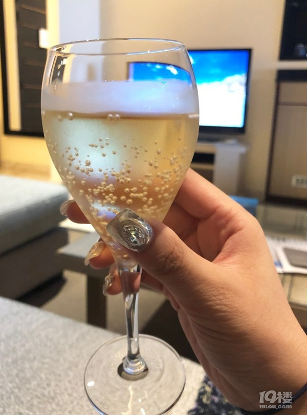 25歲這年人生邁入新的階段,在馬爾代夫奧瑞格做一個甜甜的夢吧~
