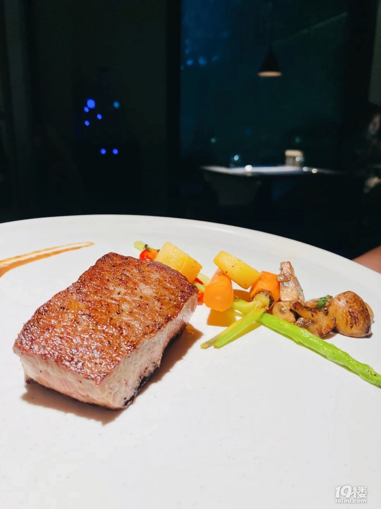 隱于西湖深處的超高性價比黑珍珠西餐丨青嵐