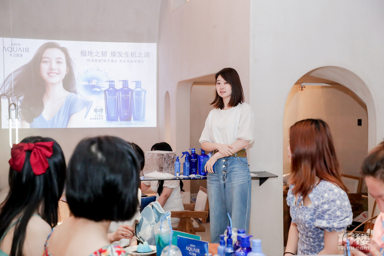 源自南極的洗悅之禮,承包今夏秀發(fā)水潤(rùn)驚喜!