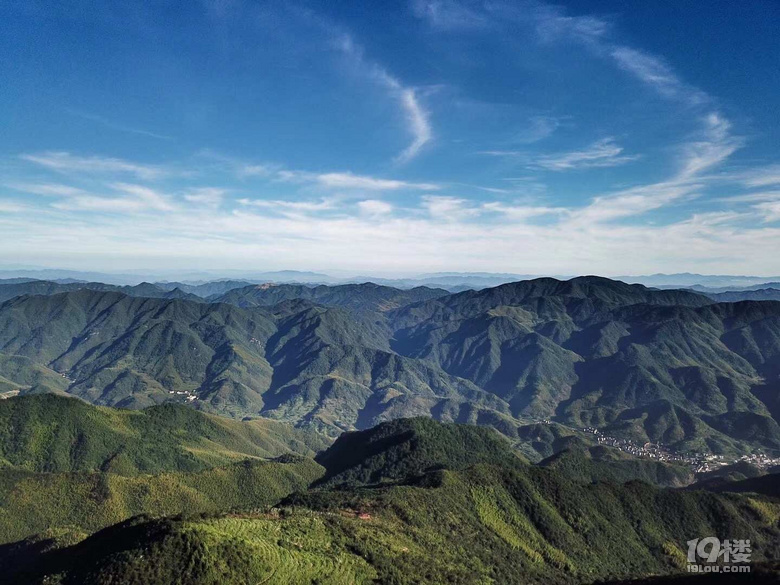 星空露營,山頂燒烤,朝陽晚霞,云海風(fēng)車,滿足出游全部幻想
