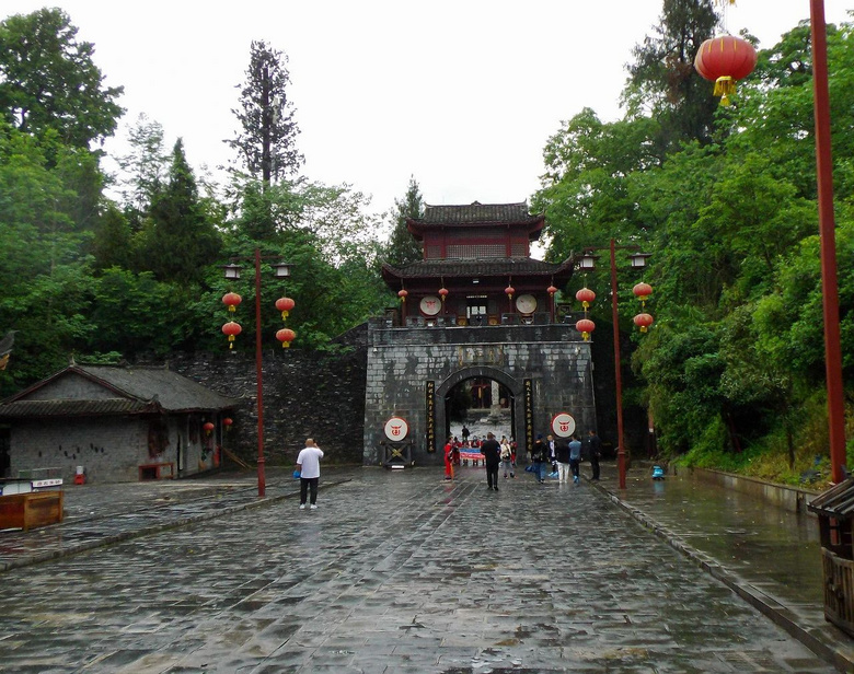 貴州藏著“遺落人間的仙境”,上榜《國家地理》!