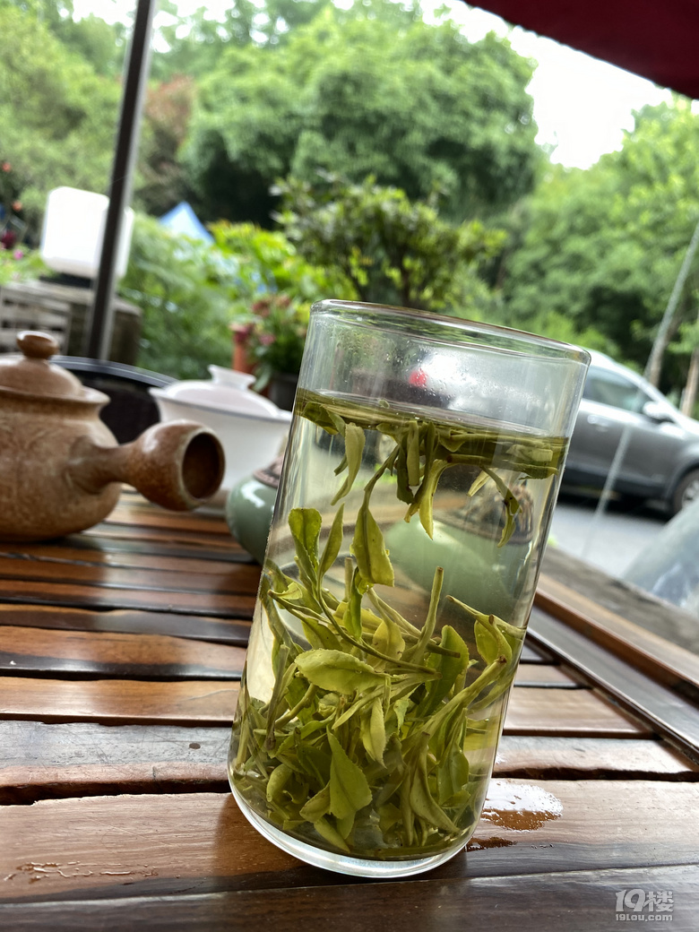 想喝茶,梅家坞那边有没有喝茶的好地方 ?