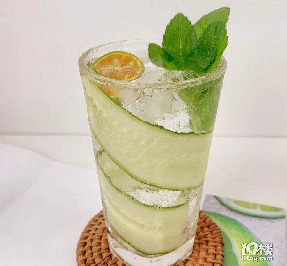 炎炎夏日不用怕,解暑飲品他來啦