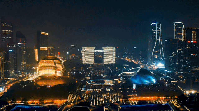 驚艷!錢江新城驚現(xiàn)“海底世界”和“沙灘”,小仙女快來打卡