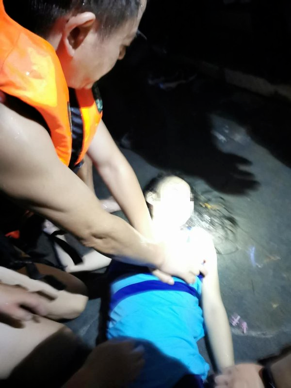杭州12岁女孩千岛湖溺水停止呼吸10多分钟最后