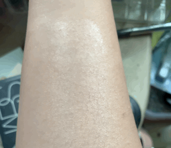 9個(gè)高光測(cè)評(píng),這個(gè)牌子的效果堪比打了100只玻尿酸(附動(dòng)圖)