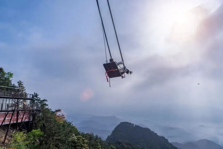 zui應(yīng)該打卡的清涼小城!為你定制多種玩法,總有一種適合你