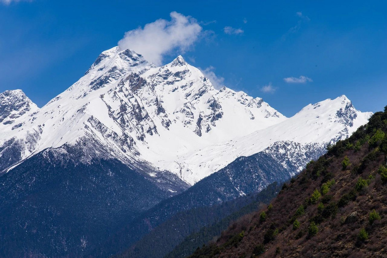 云海、草原 瀑布、雪山……中國(guó)十大“勾魂”景色,你去過(guò)幾個(gè)?