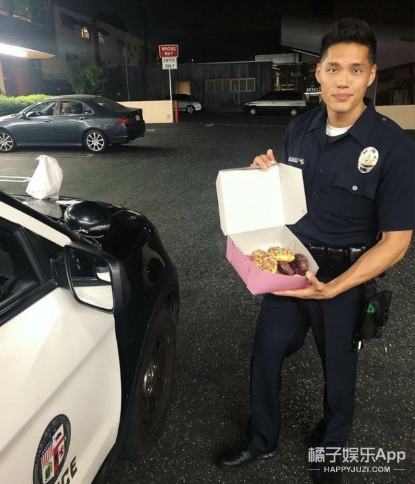 被誉最性感巨星保镖,甚至有个人后援会